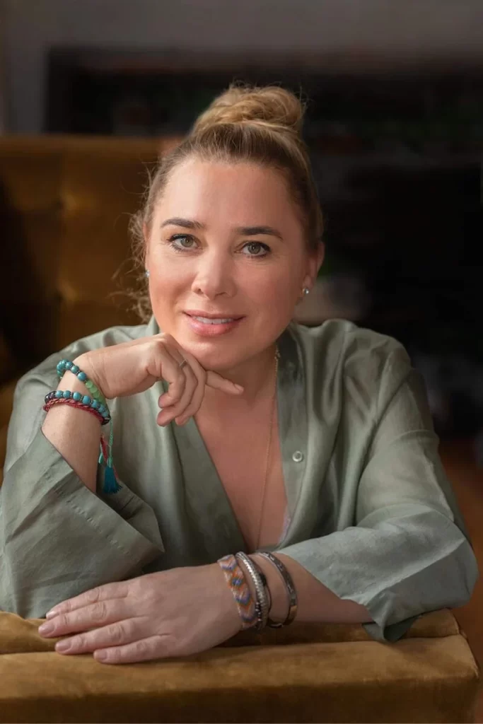 Sylwia Śliwocka Moc Relacji na brązowym tle